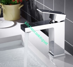 Thermostatischer moderner Edelstahl-materielles Quadrat des Wannen-Hahn-304 geformt